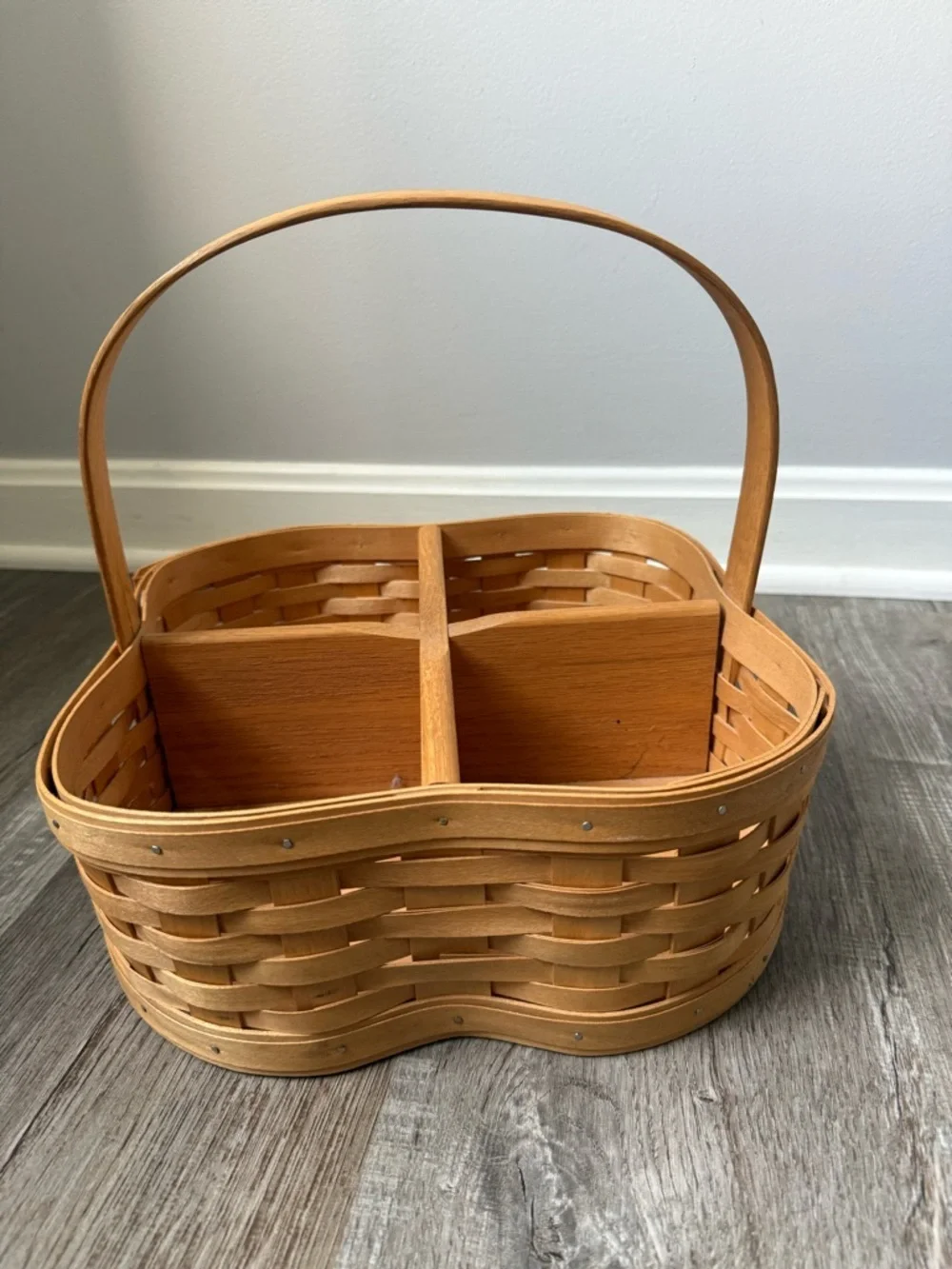 Bradford Basket 2000 Hand Woven Vintage Y2K Basket 4 Way Divider Brown